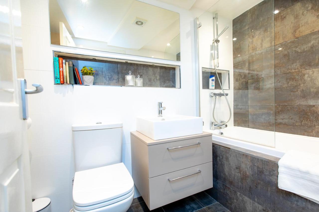 The Ilkley Hideaway Apartment ภายนอก รูปภาพ